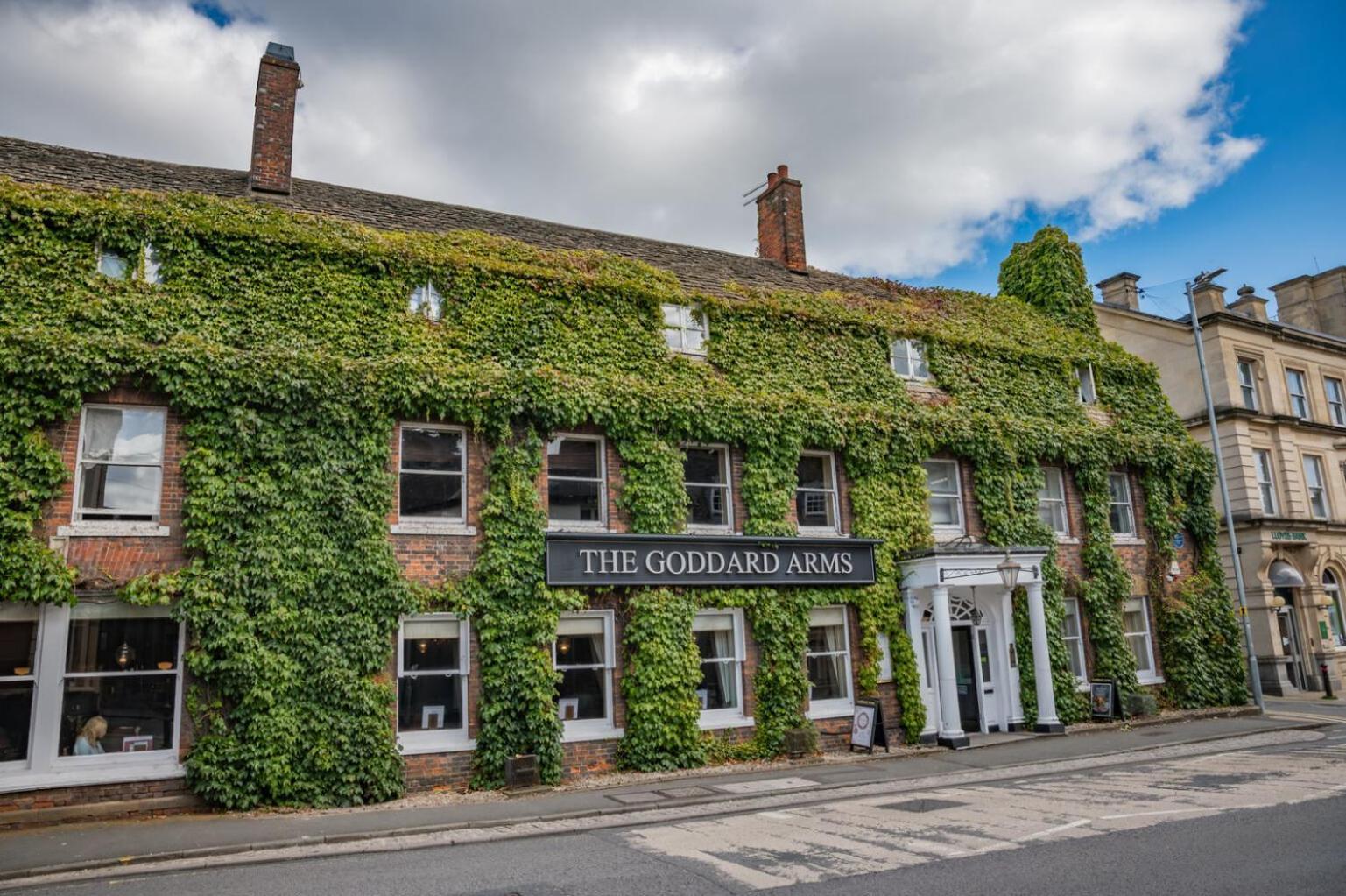 Hotel The Goddard Arms Swindon