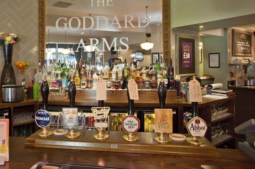 The Goddard Arms Hotel 3*